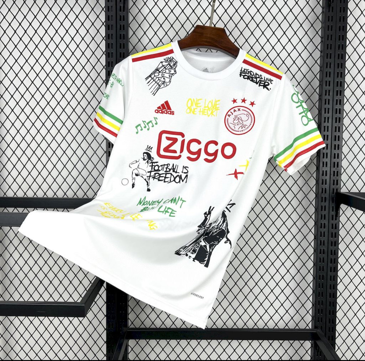 Ajax 2025 Bob Marley