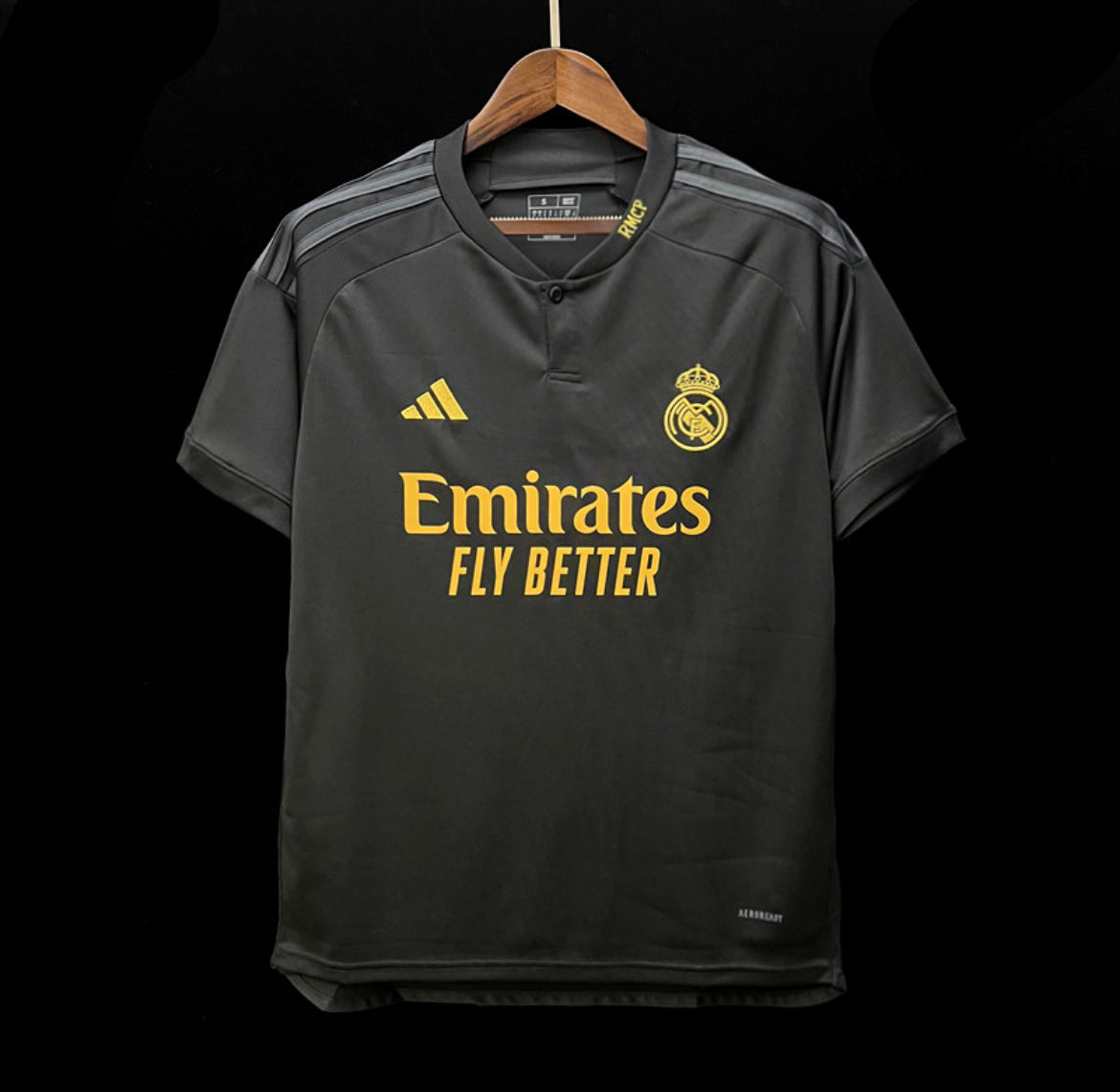 Real Madrid 2024 extérieur