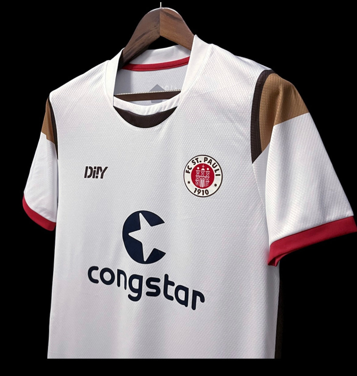 St. Pauli 2023 extérieur