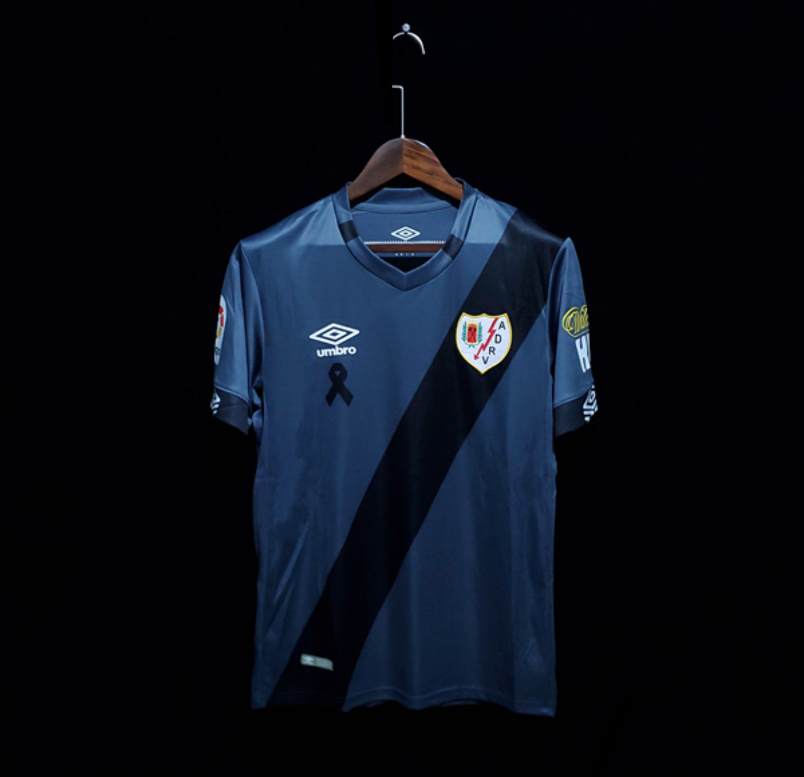 Rayo Vallecano 2021 extérieur