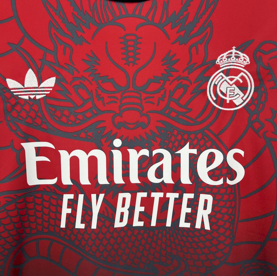 Real Madrid 2025 Dragon Rouge