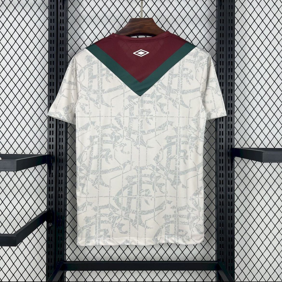 Fluminense 2025 third