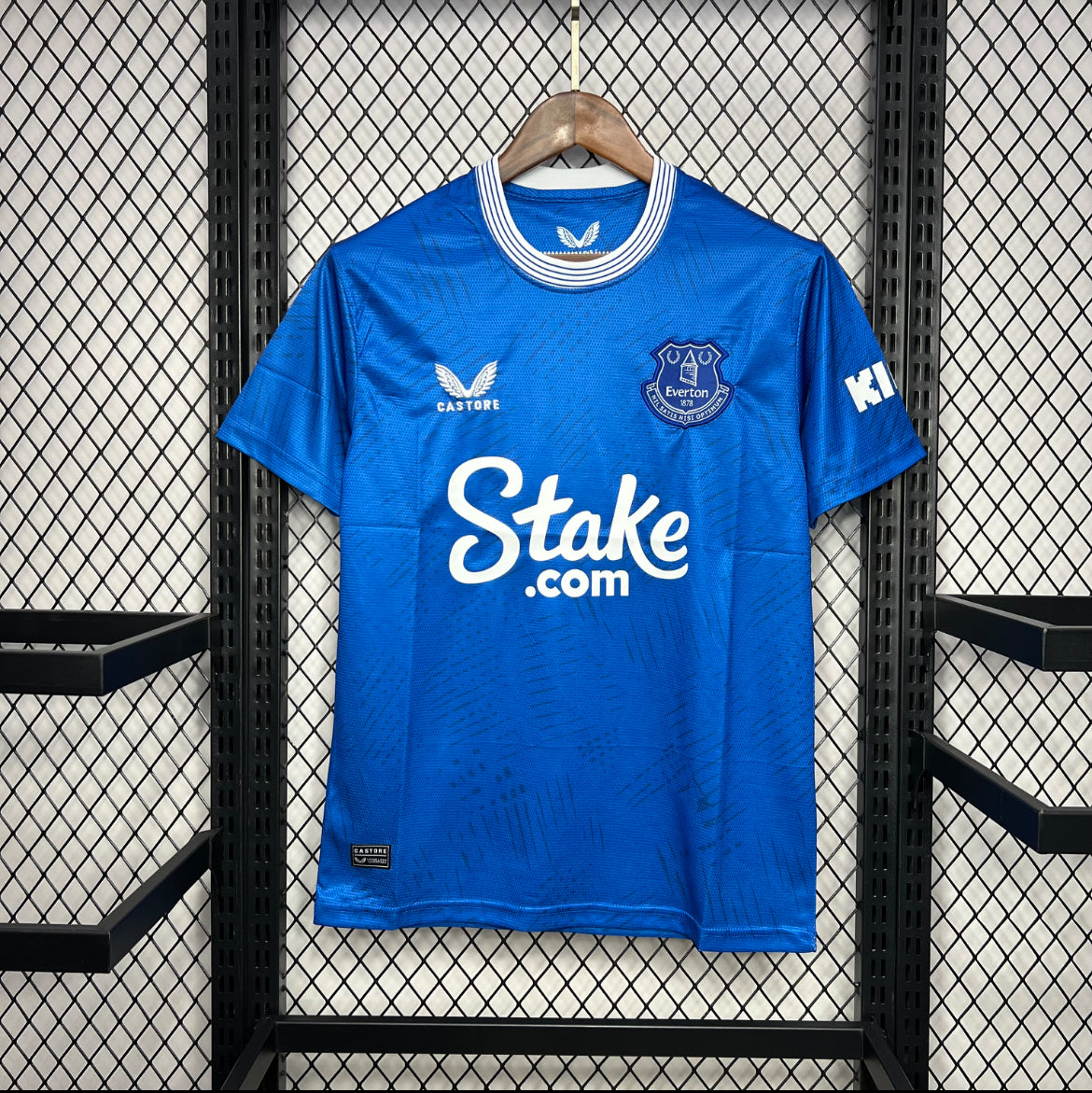 Everton 2025 domicile
