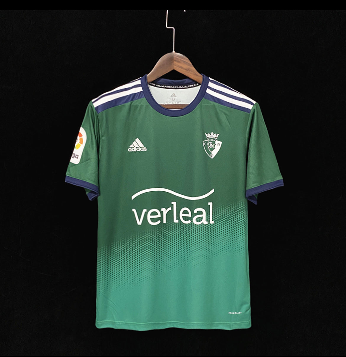 Osasuna 2022 extérieur