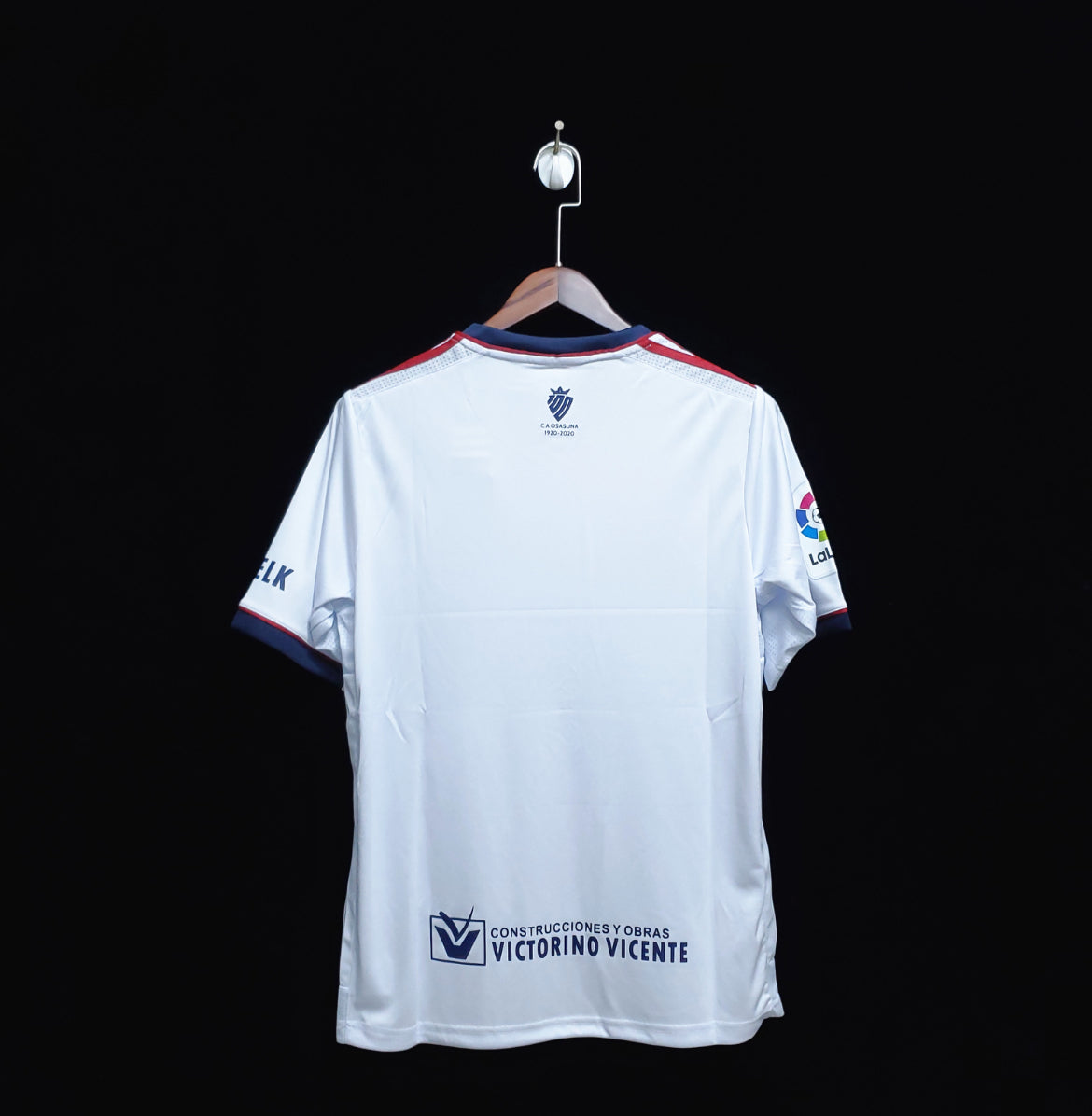 Osasuna 2022 extérieur