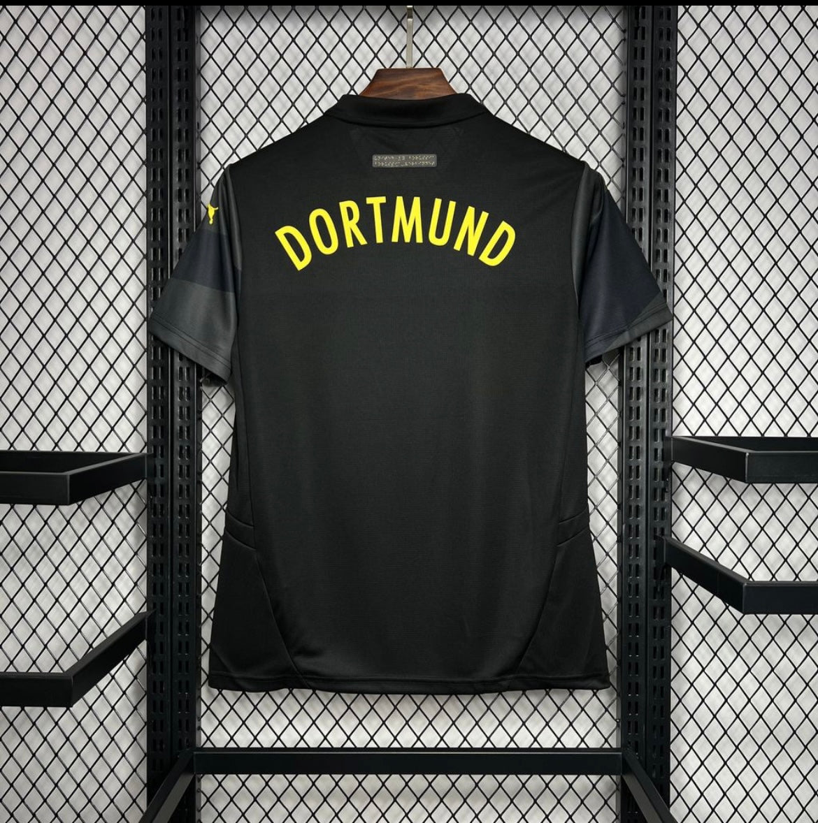 Borussia Dortmund 2025 extérieur