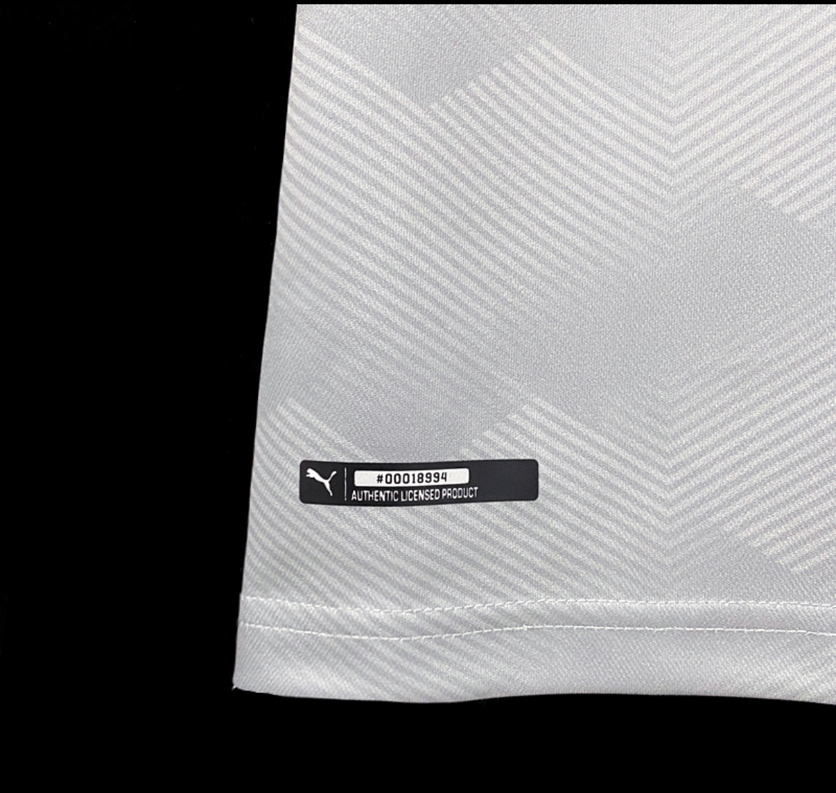 Valencia 2022 Gray