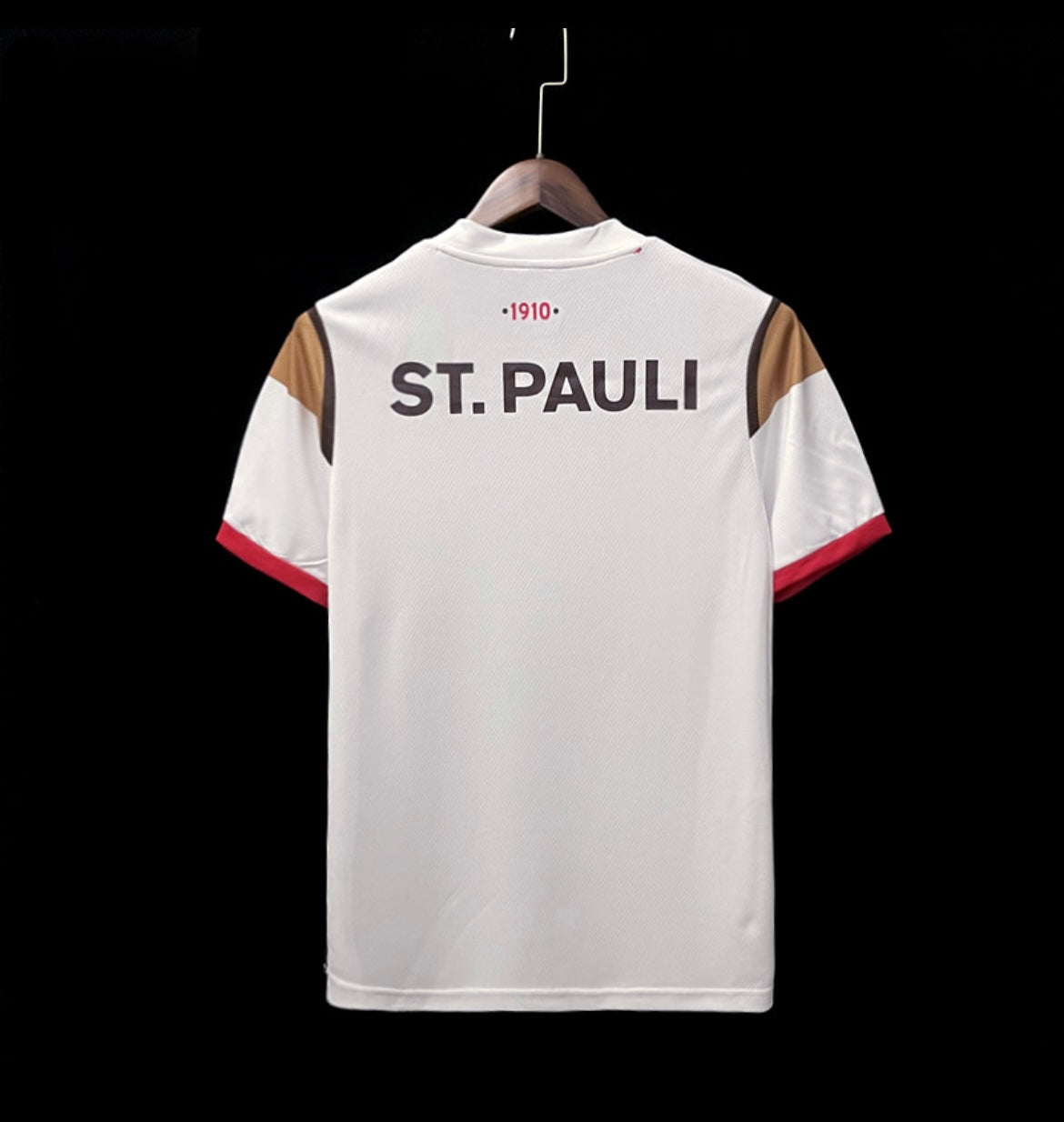 St. Pauli 2023 extérieur