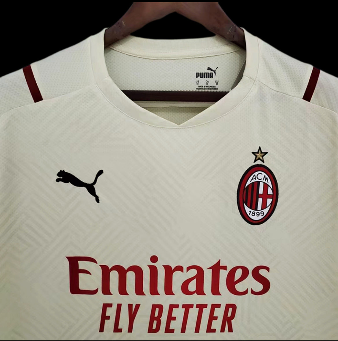 AC milan 2022 extérieur