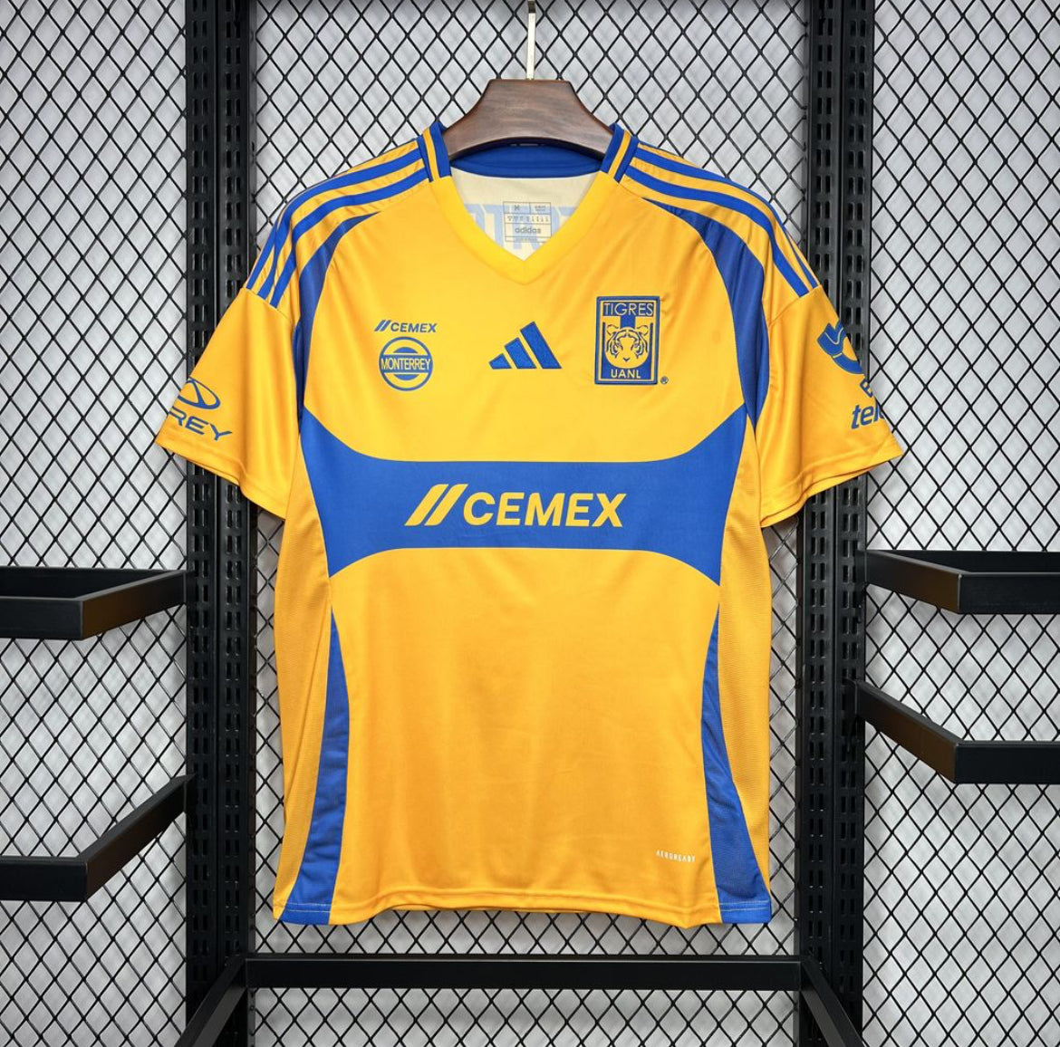 Tigres 2025 Domicile