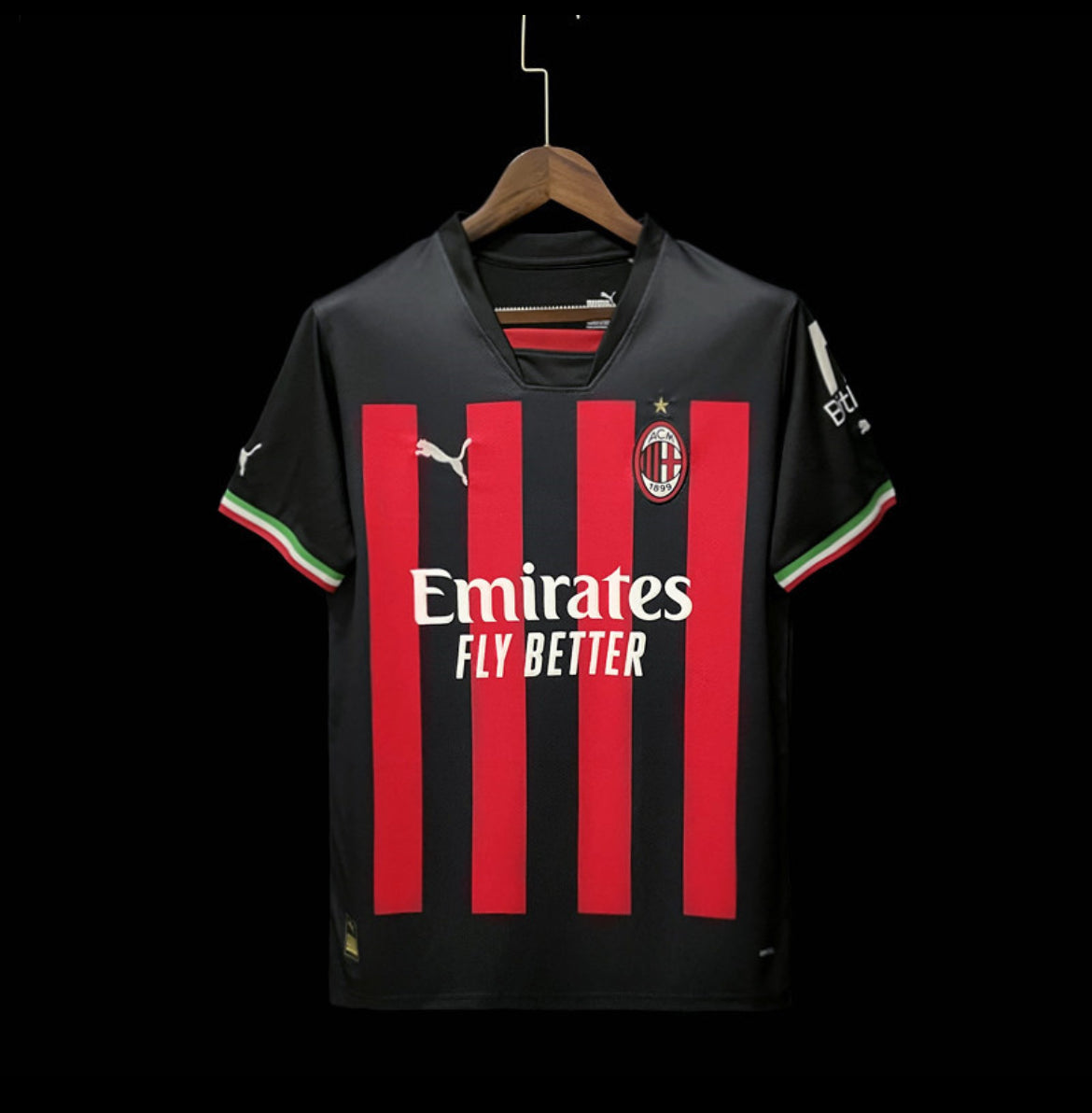 AC milan 2023 domicile