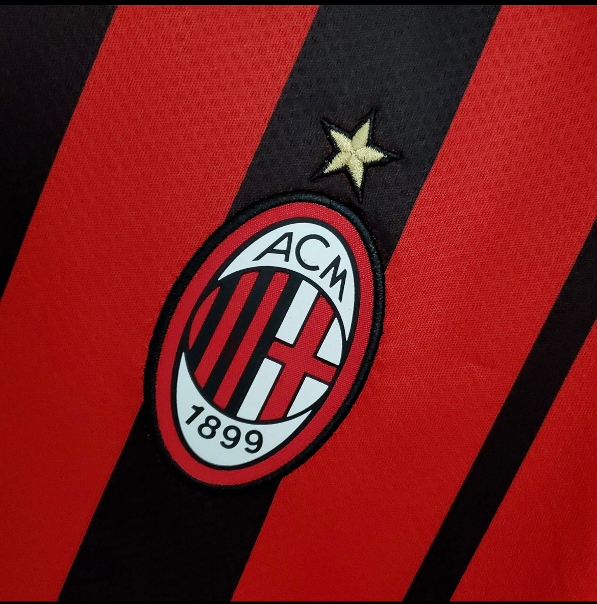 AC milan 2022 domicile