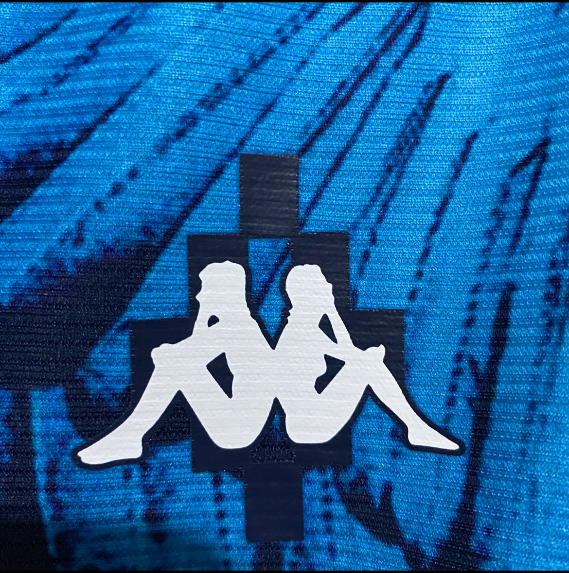 Naples édition Kappa × Marcelo Burlon