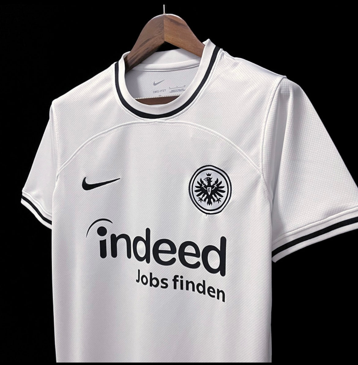Eintracht Francfort 2023 domicile