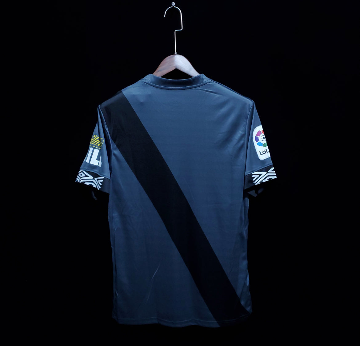 Rayo Vallecano 2021 extérieur