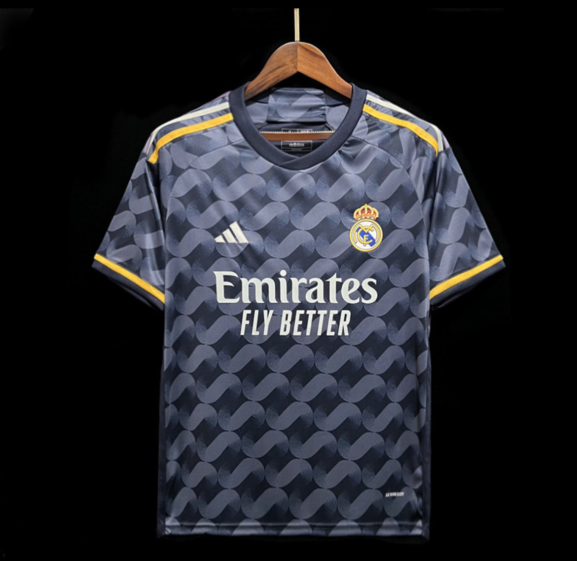 Real Madrid 2024 extérieur