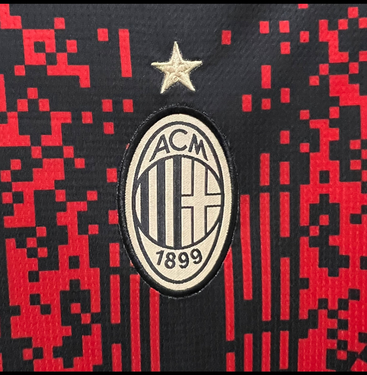 AC milan 2023 4ème maillot