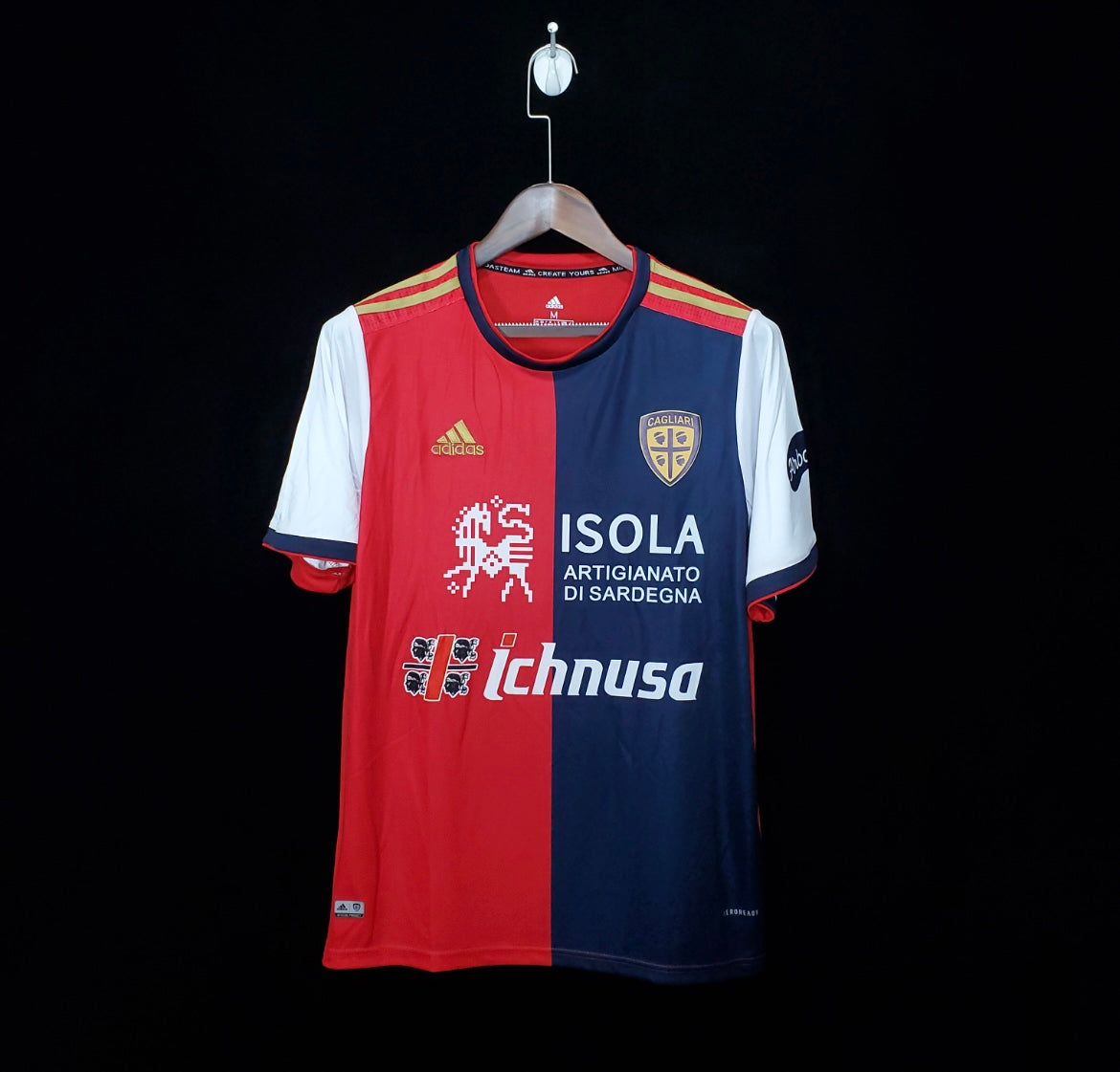 Cagliari 2021 domicile