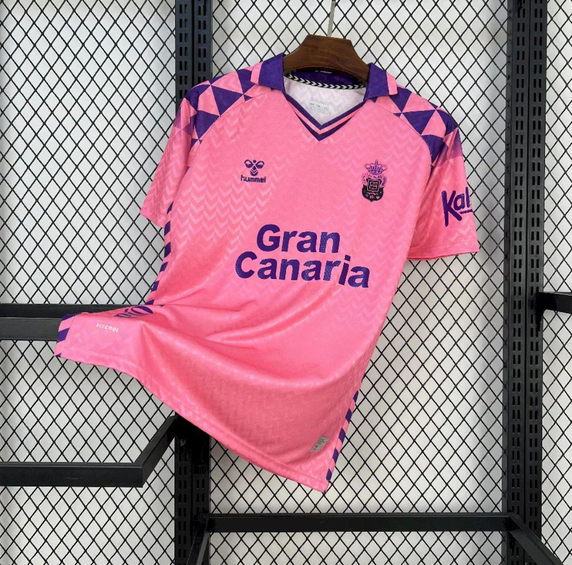 Las Palmas 2025 Pink