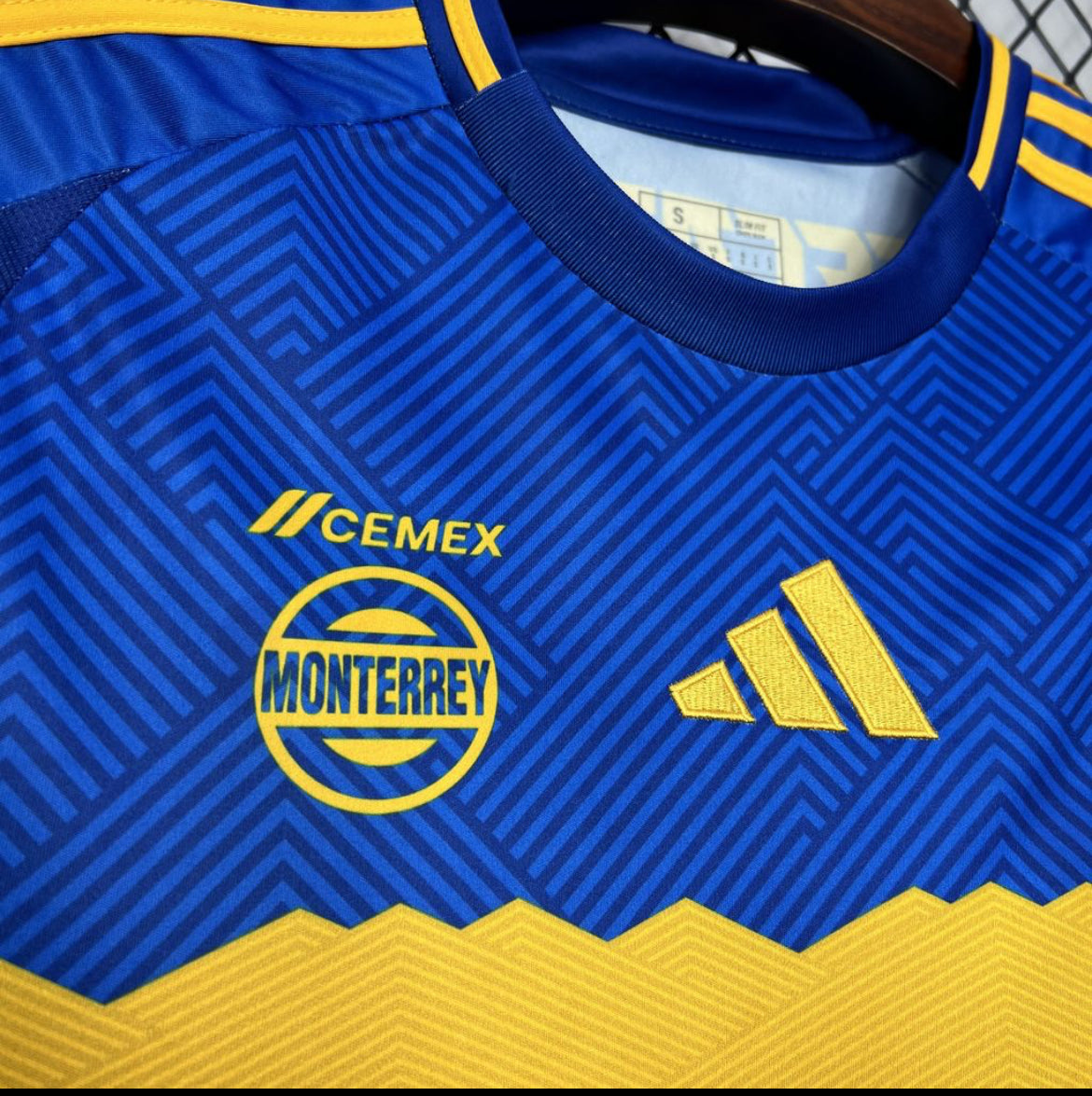 Tigres 2025 extérieur