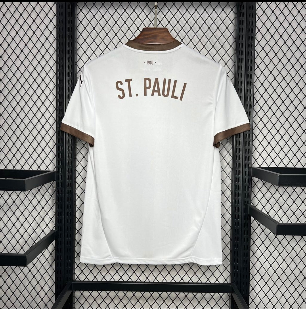 St. Pauli 2025 extérieur