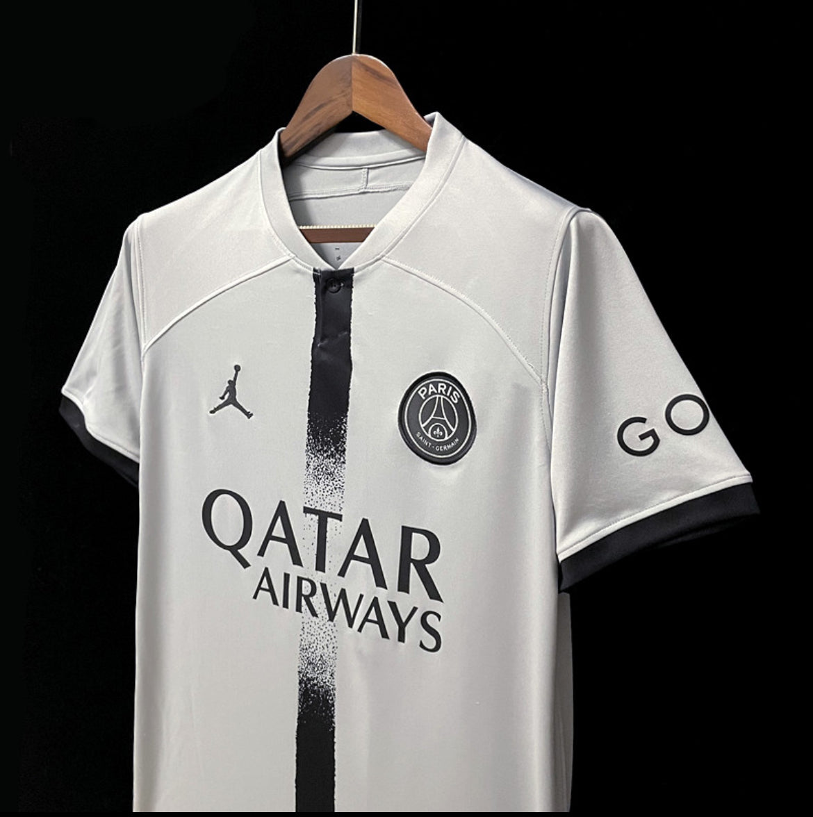 Paris Saint-Germain 2023 2eme maillot