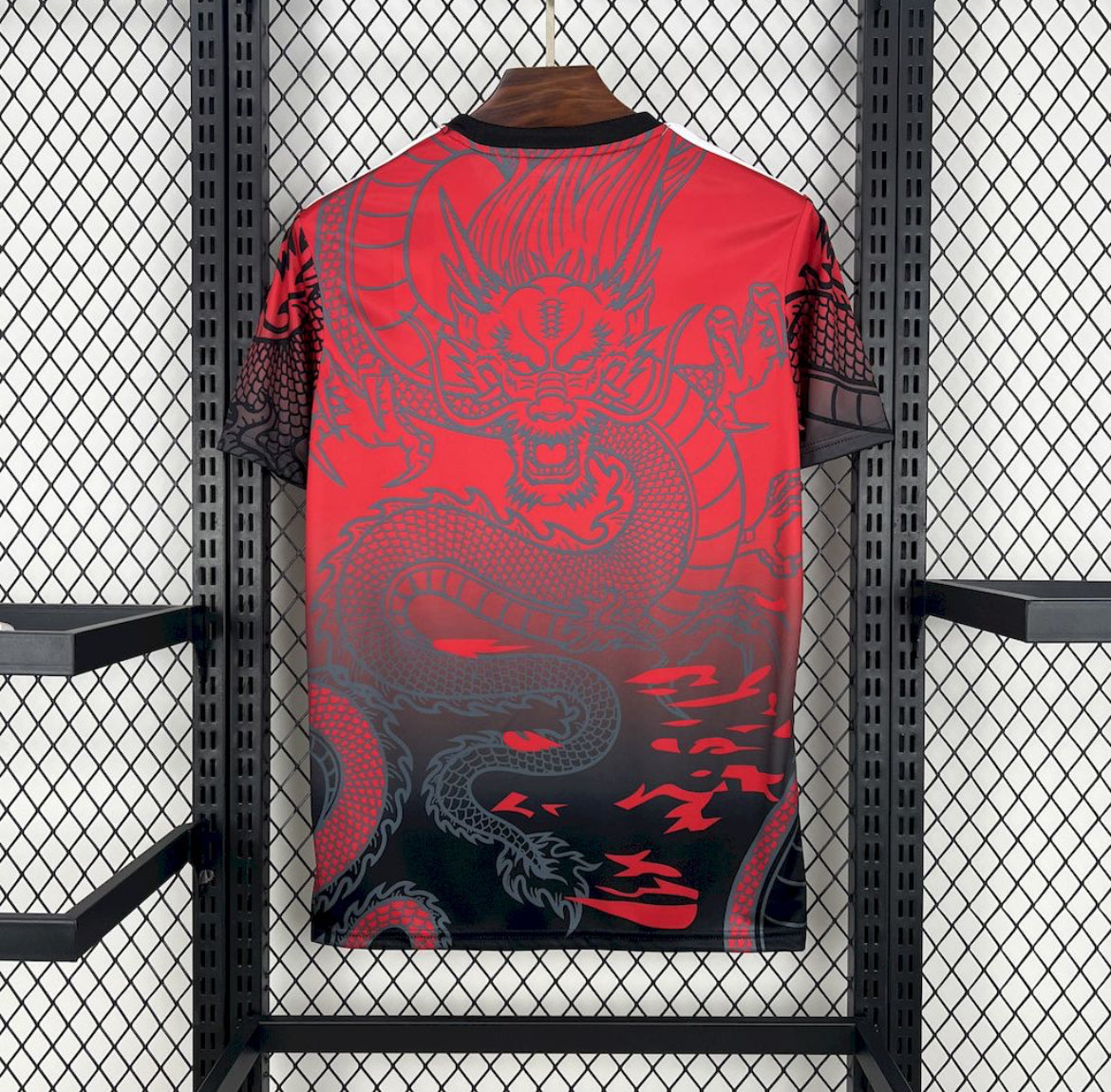 Real Madrid 2025 Dragon Rouge