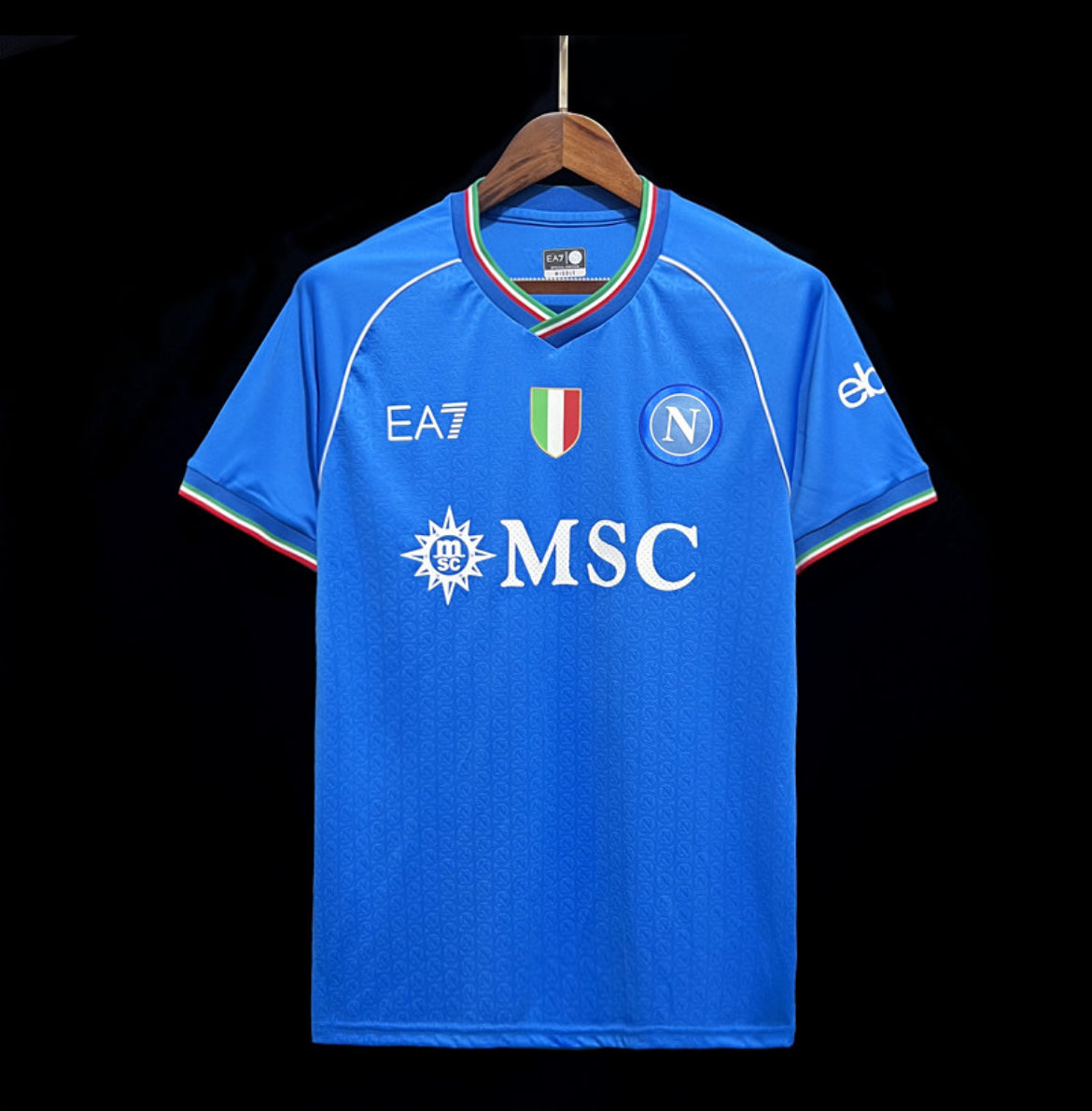 Naples 2024 domicile