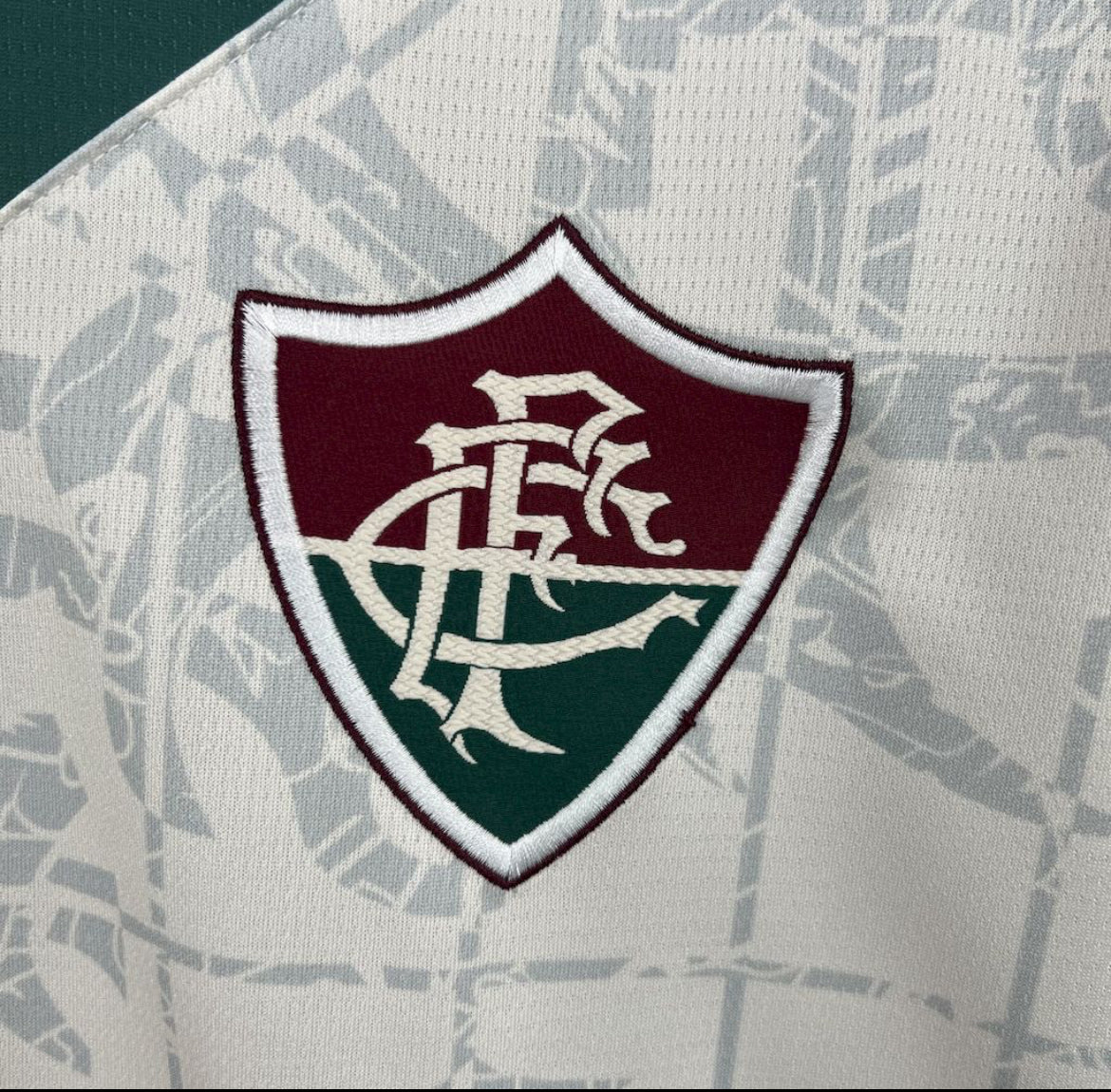 Fluminense 2025 third
